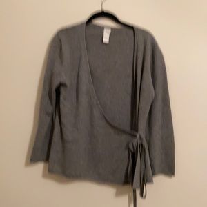 Gray wrap sweater. Cashmere